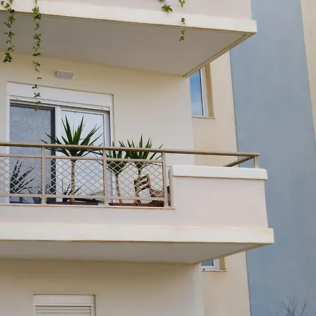 דירה Office Space - *